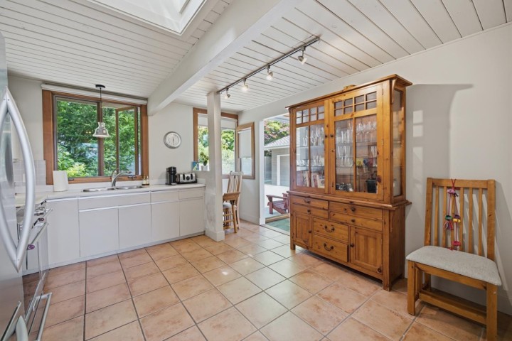 Photo 15 at 820 Younette Drive, Sentinel Hill, West Vancouver