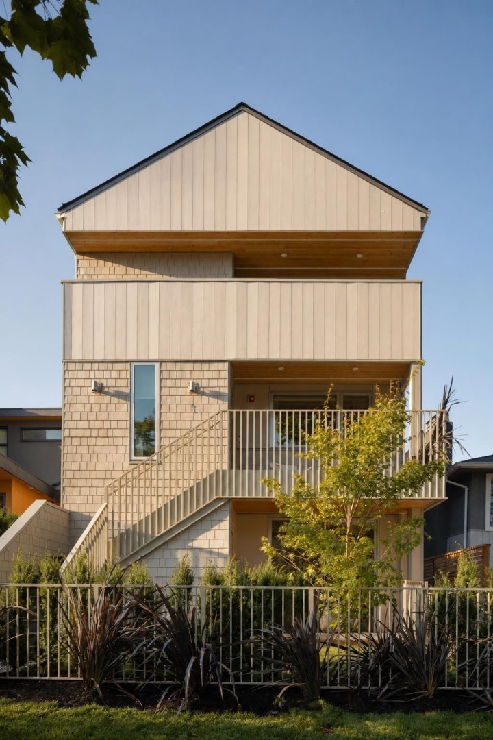 Photo 11 at 2 - 2063 E 13th Avenue, Grandview Woodland, Vancouver East