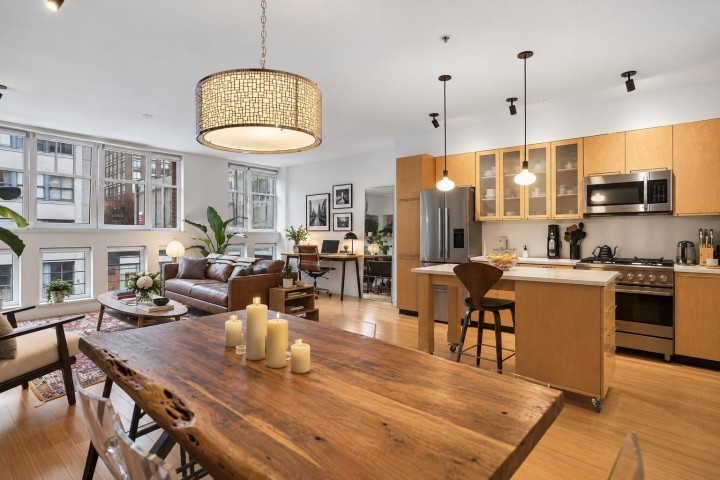 Photo 6 at 401 - 1072 Hamilton Street, Yaletown, Vancouver West