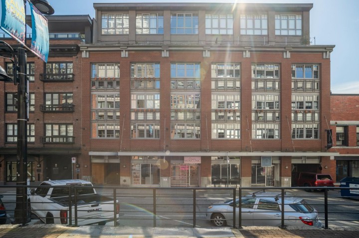 Photo 31 at 401 - 1072 Hamilton Street, Yaletown, Vancouver West