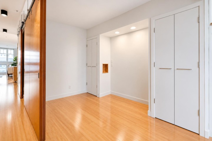 Photo 21 at 401 - 1072 Hamilton Street, Yaletown, Vancouver West