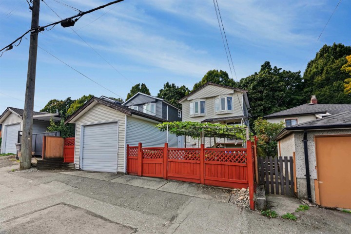 Photo 36 at 5036 Sherbrooke Street, Knight, Vancouver East