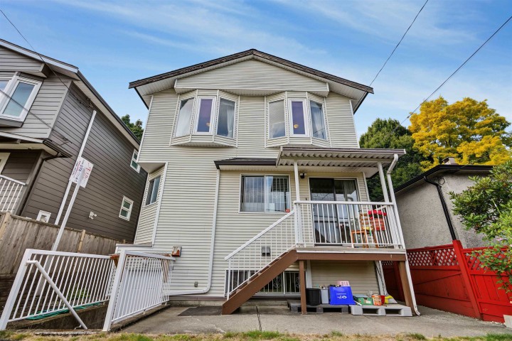 Photo 33 at 5036 Sherbrooke Street, Knight, Vancouver East