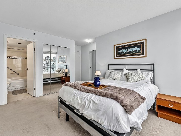 Photo 13 at 16D - 139 Drake Street, Yaletown, Vancouver West