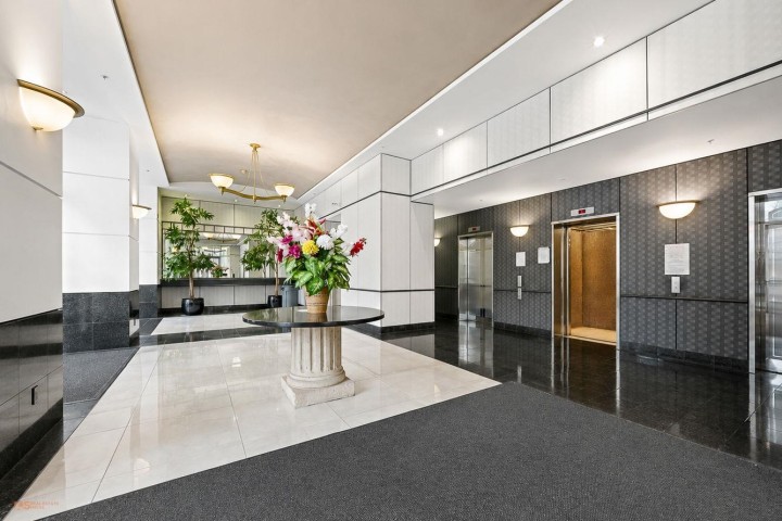 Photo 2 at 2010 - 438 Seymour Street, Downtown VW, Vancouver West