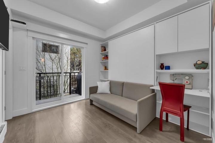Photo 17 at 5795 Wales Street, Killarney VE, Vancouver East