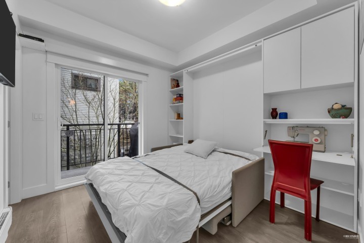 Photo 18 at 5795 Wales Street, Killarney VE, Vancouver East