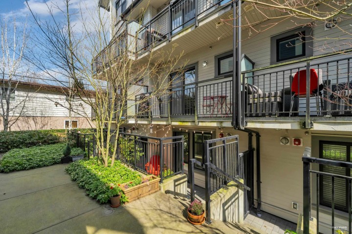 Photo 31 at 5795 Wales Street, Killarney VE, Vancouver East