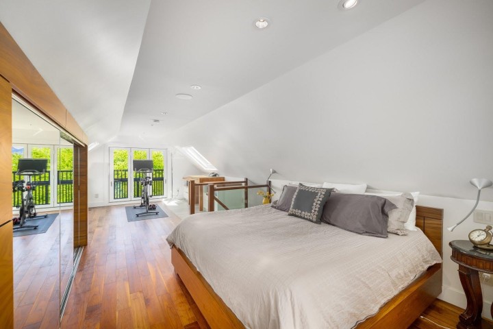 Photo 14 at 3240 W 1st Avenue, Kitsilano, Vancouver West