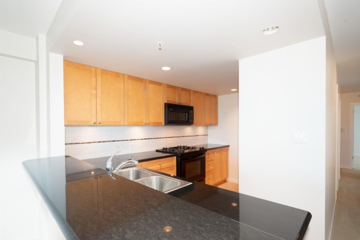 Photo 19 at 401 - 1485 W 6th Avenue, False Creek, Vancouver West