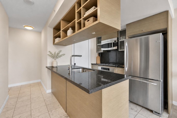 Photo 4 at 2908 - 833 Seymour Street, Downtown VW, Vancouver West