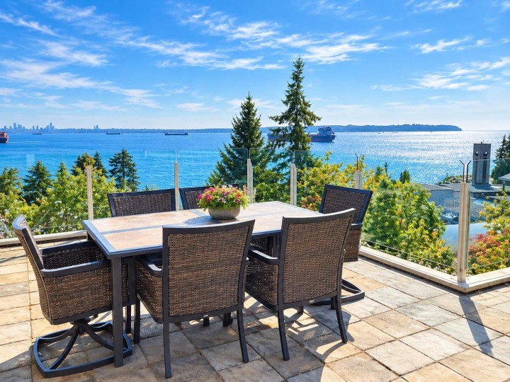 Photo 23 at 4180B Rose Crescent, Sandy Cove, West Vancouver