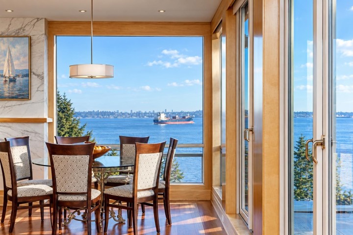 Photo 3 at 4180B Rose Crescent, Sandy Cove, West Vancouver