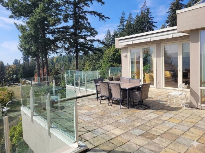 Photo 24 at 4180B Rose Crescent, Sandy Cove, West Vancouver