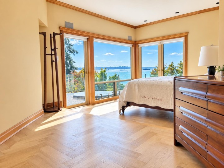 Photo 18 at 4180B Rose Crescent, Sandy Cove, West Vancouver