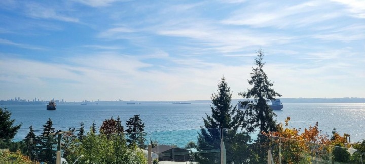 Photo 25 at 4180B Rose Crescent, Sandy Cove, West Vancouver