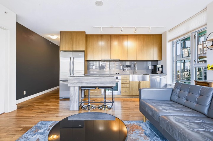 Photo 7 at 716 - 250 E 6th Avenue, Mount Pleasant VE, Vancouver East