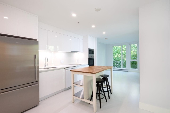 Photo 16 at 203 - 2239 W 7th Avenue, Kitsilano, Vancouver West