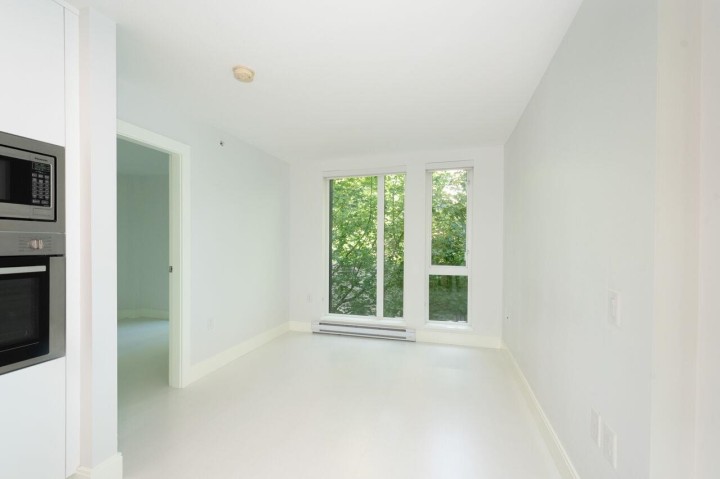 Photo 7 at 203 - 2239 W 7th Avenue, Kitsilano, Vancouver West
