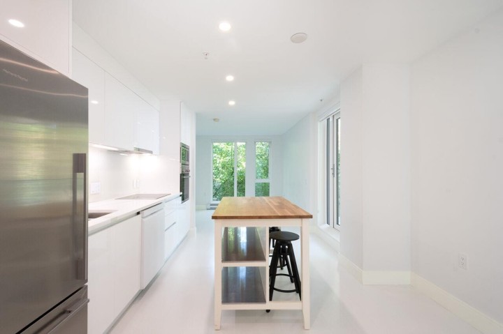 Photo 18 at 203 - 2239 W 7th Avenue, Kitsilano, Vancouver West