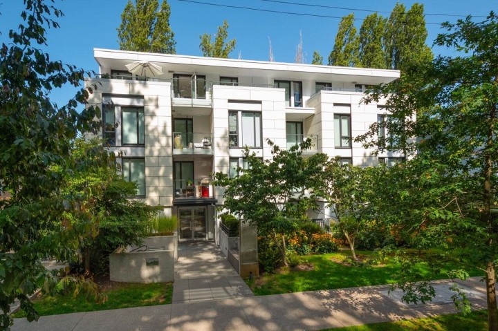 Photo 37 at 203 - 2239 W 7th Avenue, Kitsilano, Vancouver West