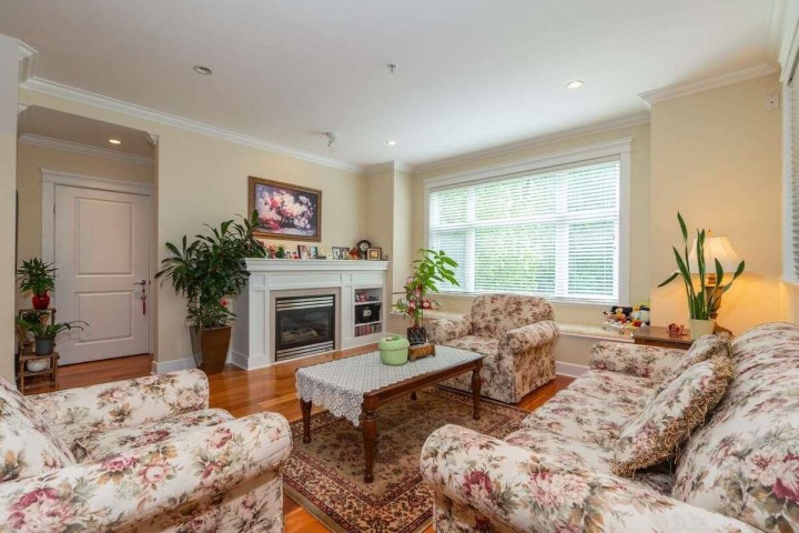 Photo 4 at 5 - 2780 Acadia Road, University VW, Vancouver West