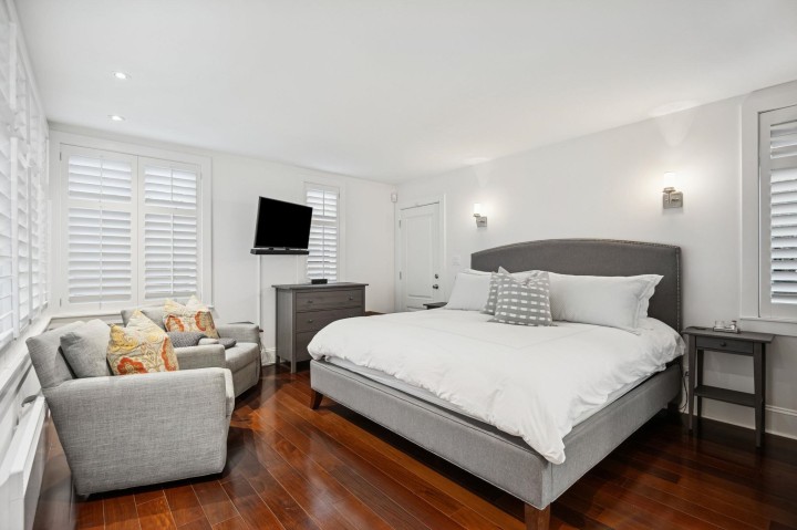 Photo 12 at 3814 W 11 Avenue, Point Grey, Vancouver West