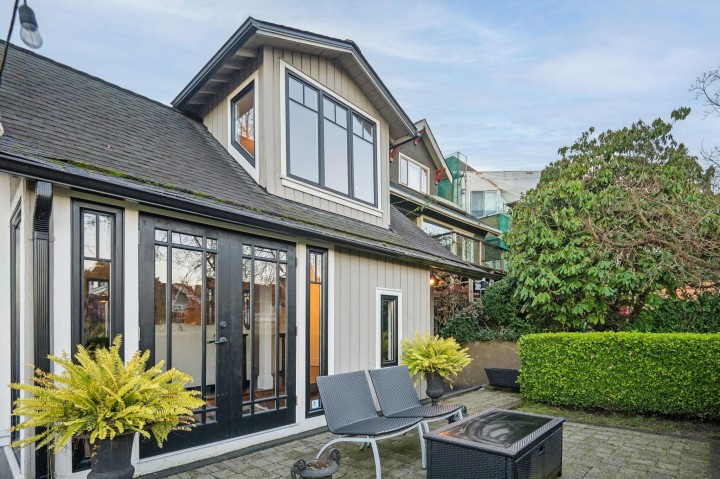 Photo 22 at 3814 W 11 Avenue, Point Grey, Vancouver West