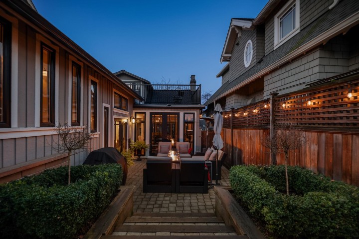 Photo 34 at 3814 W 11 Avenue, Point Grey, Vancouver West