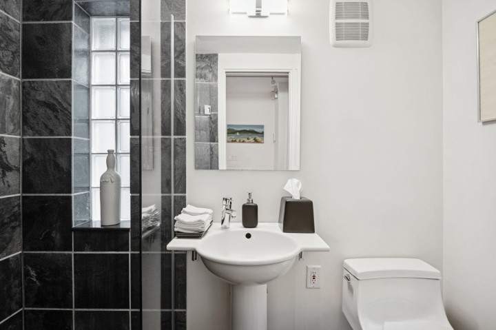 Photo 18 at 3814 W 11 Avenue, Point Grey, Vancouver West