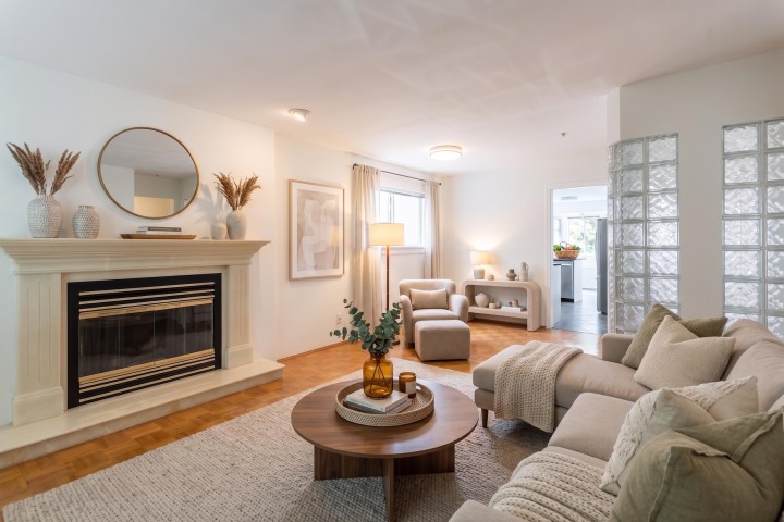Photo 4 at 6775 Culloden Street, South Vancouver, Vancouver East