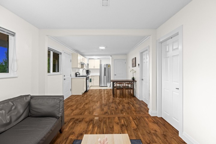 Photo 30 at 520 Ballantree Place, Glenmore, West Vancouver