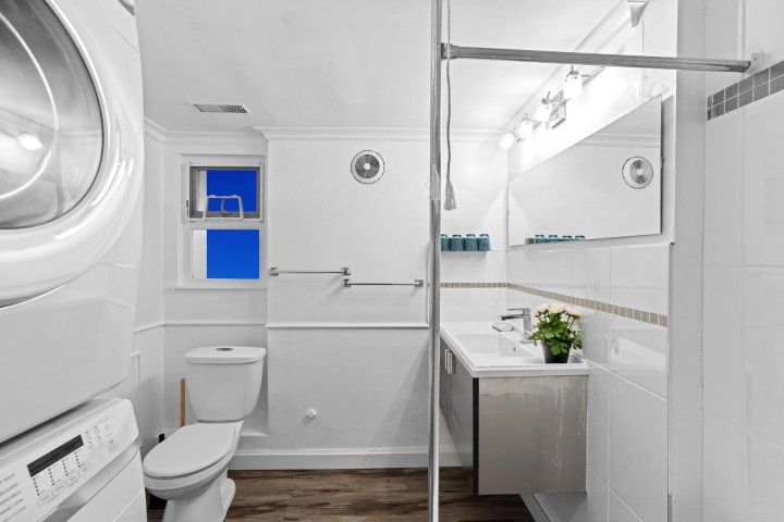 Photo 34 at 520 Ballantree Place, Glenmore, West Vancouver