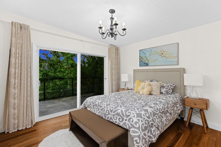 Photo 18 at 520 Ballantree Place, Glenmore, West Vancouver