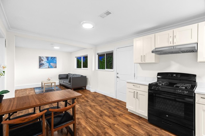 Photo 29 at 520 Ballantree Place, Glenmore, West Vancouver