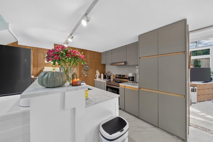 Photo 12 at 5791 Telegraph Trail, Eagle Harbour, West Vancouver