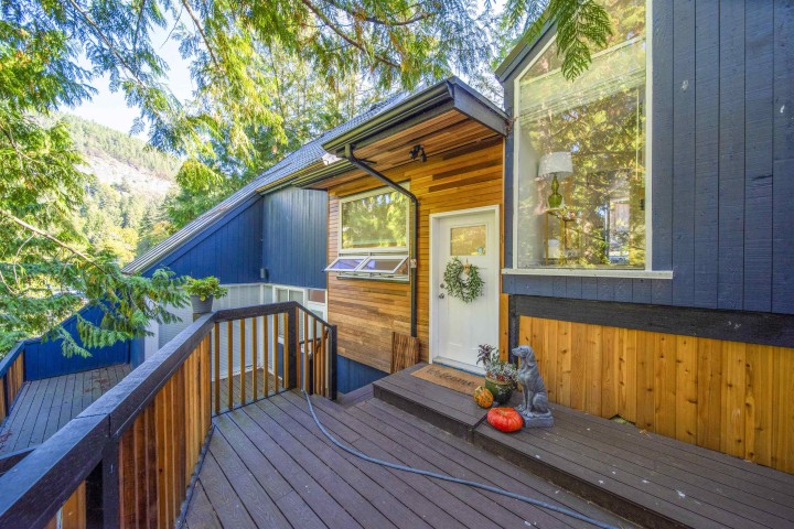 Photo 4 at 5791 Telegraph Trail, Eagle Harbour, West Vancouver