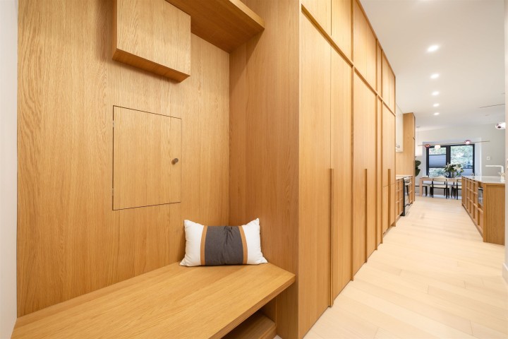 Photo 15 at 20 W 14th Avenue, Mount Pleasant VW, Vancouver West