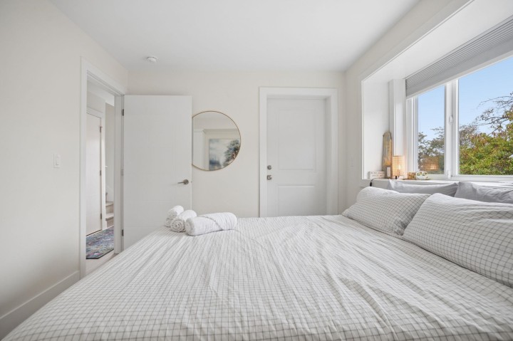 Photo 16 at 1604 E 36th Avenue, Knight, Vancouver East