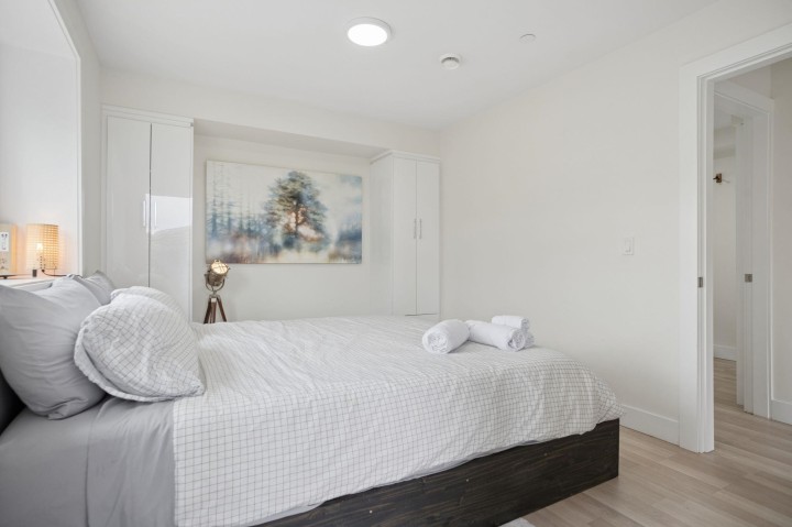 Photo 14 at 1604 E 36th Avenue, Knight, Vancouver East