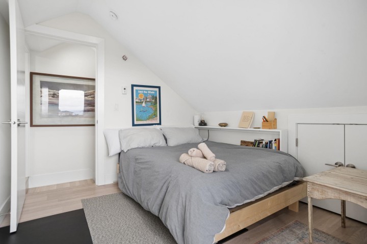 Photo 18 at 1604 E 36th Avenue, Knight, Vancouver East