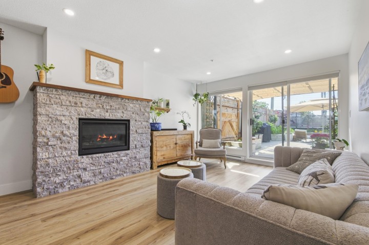 Photo 12 at 108 - 3131 Main Street, Mount Pleasant VE, Vancouver East
