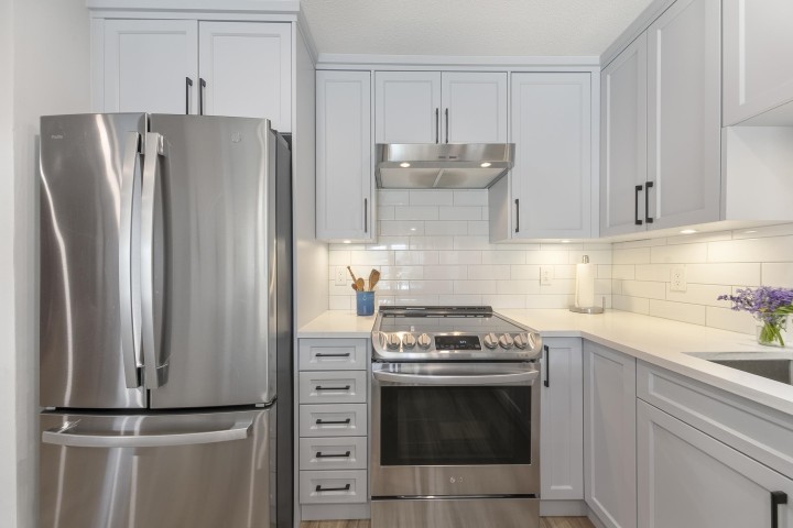 Photo 9 at 108 - 3131 Main Street, Mount Pleasant VE, Vancouver East