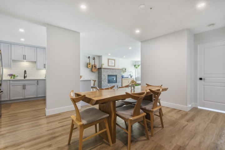 Photo 8 at 108 - 3131 Main Street, Mount Pleasant VE, Vancouver East