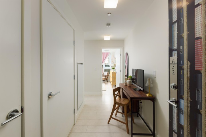 Photo 4 at 652 - 8575 Rivergrass Drive, South Marine, Vancouver East
