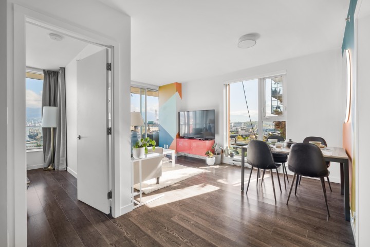 Photo 4 at 909 - 955 E Hastings Street, Strathcona, Vancouver East