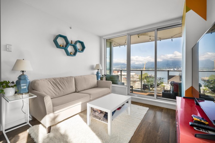 Photo 8 at 909 - 955 E Hastings Street, Strathcona, Vancouver East