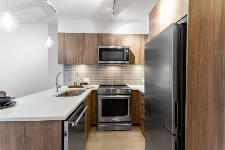 Photo 9 at 509 - 2477 Carolina Street, Mount Pleasant VE, Vancouver East