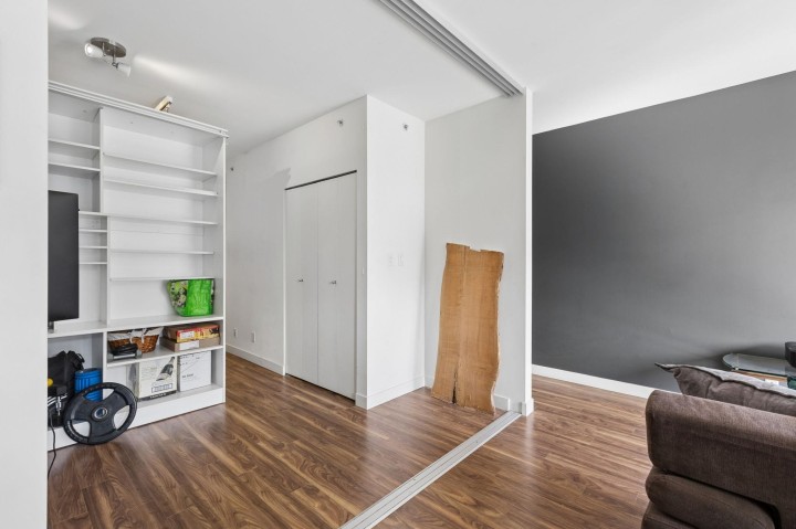 Photo 13 at 406 - 2511 Quebec Street, Mount Pleasant VE, Vancouver East