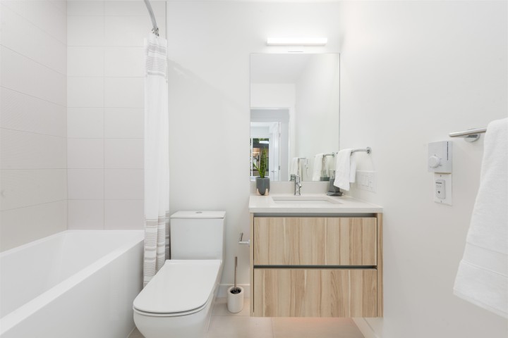 Photo 27 at 885 W 33rd Avenue, Cambie, Vancouver West